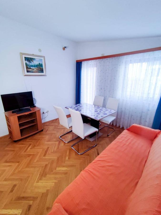 Apartments Villa Anna Podstrana Buitenkant foto